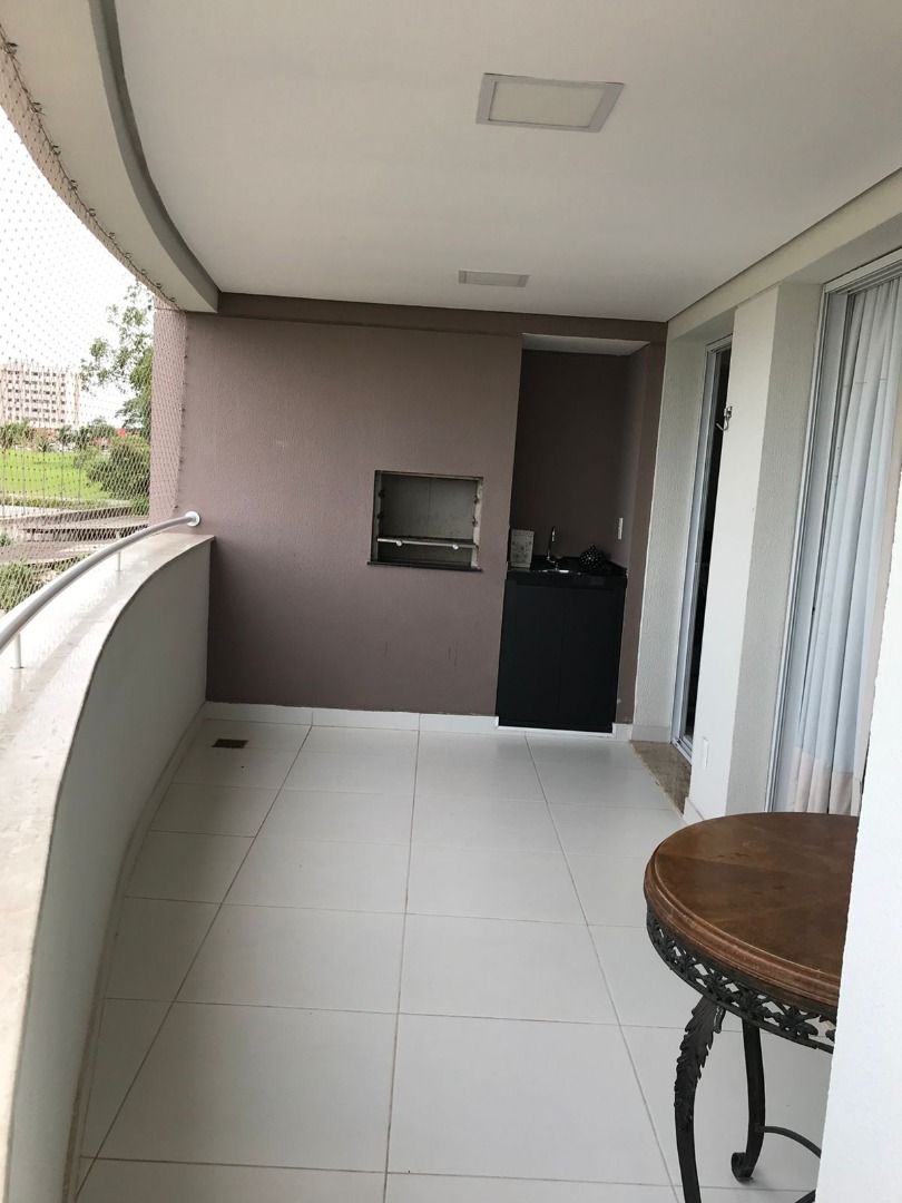 Apartamento à venda com 3 quartos, 117m² - Foto 6