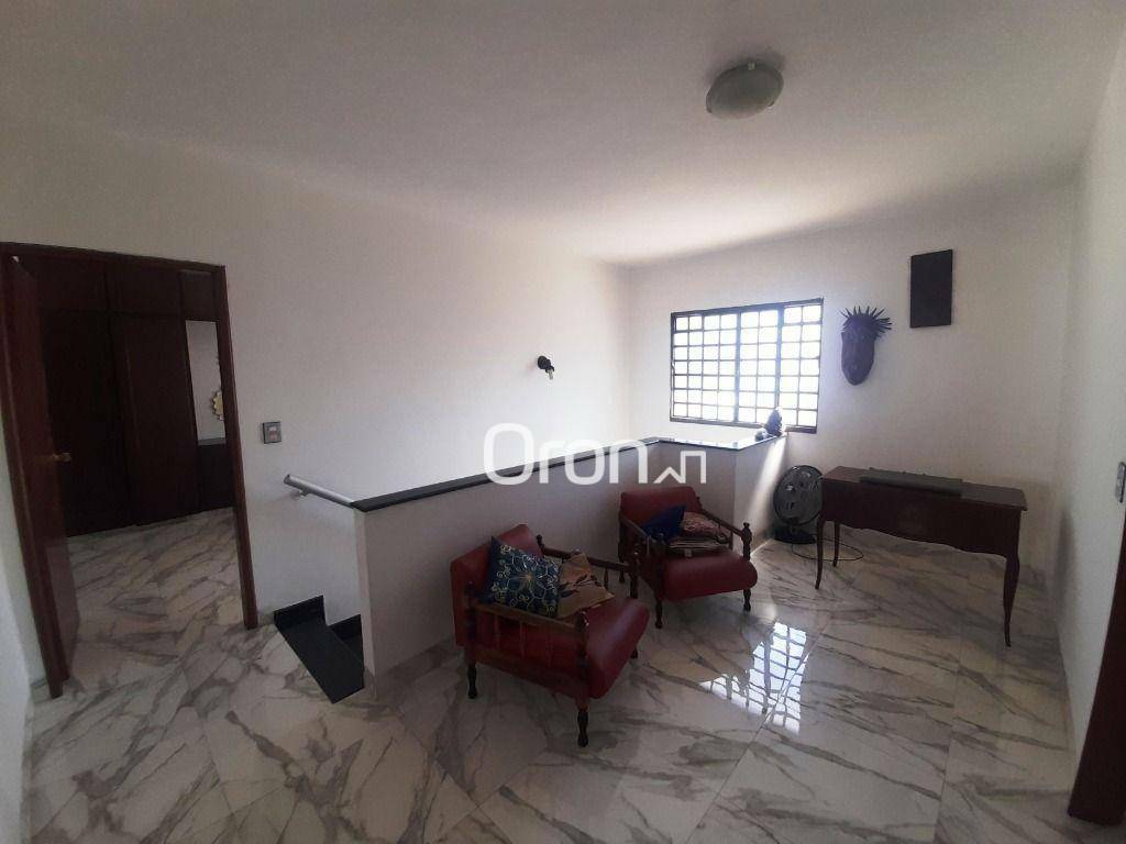 Sobrado à venda com 3 quartos, 270m² - Foto 18