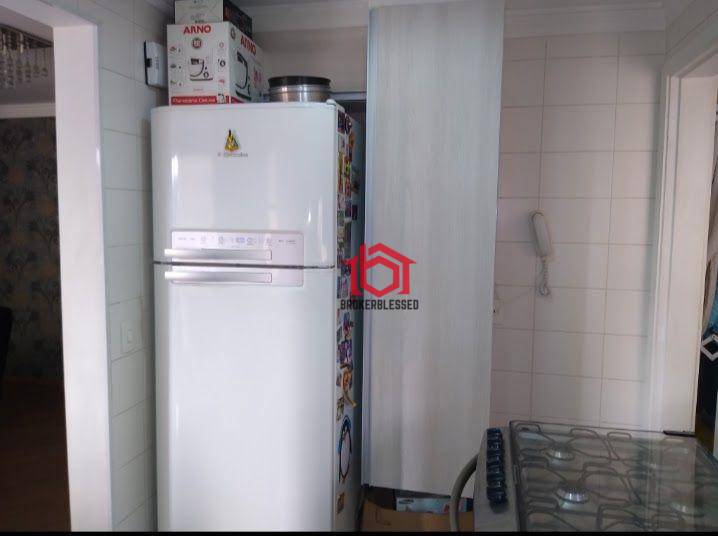 Apartamento à venda com 2 quartos, 83m² - Foto 6