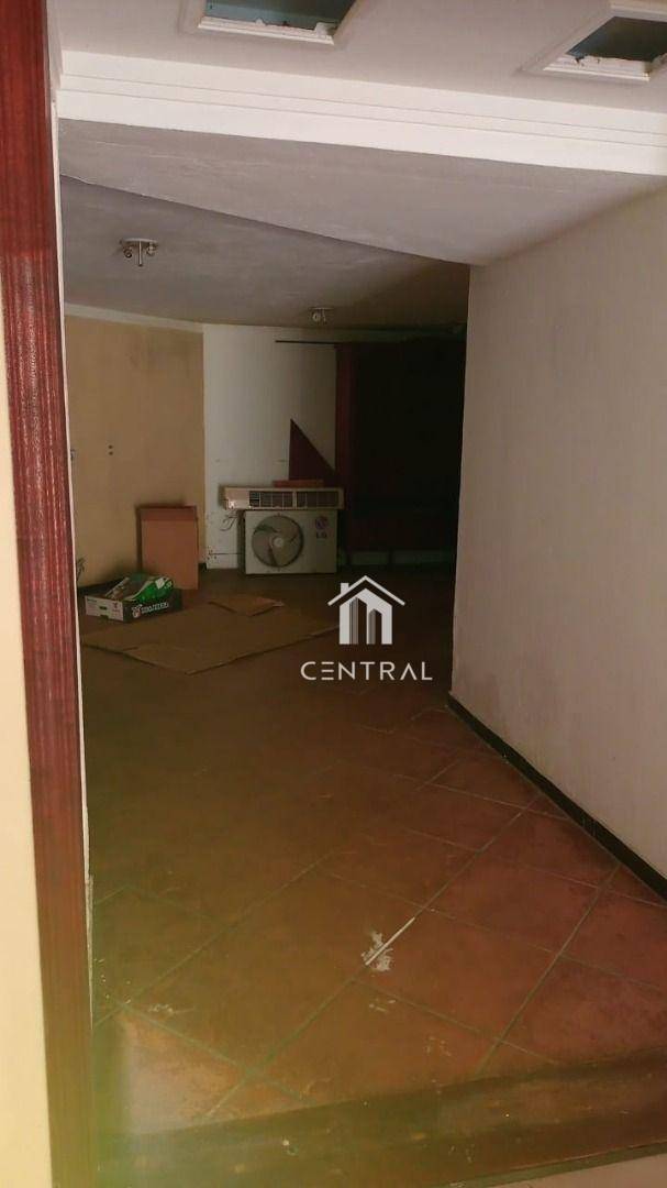 Casa de Condomínio à venda com 3 quartos, 330m² - Foto 29