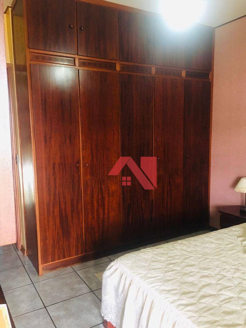 Sobrado à venda com 3 quartos, 274m² - Foto 28