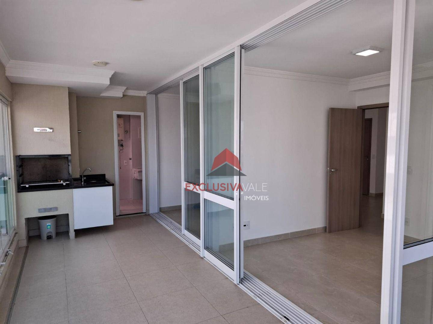 Apartamento para alugar com 3 quartos, 98m² - Foto 1
