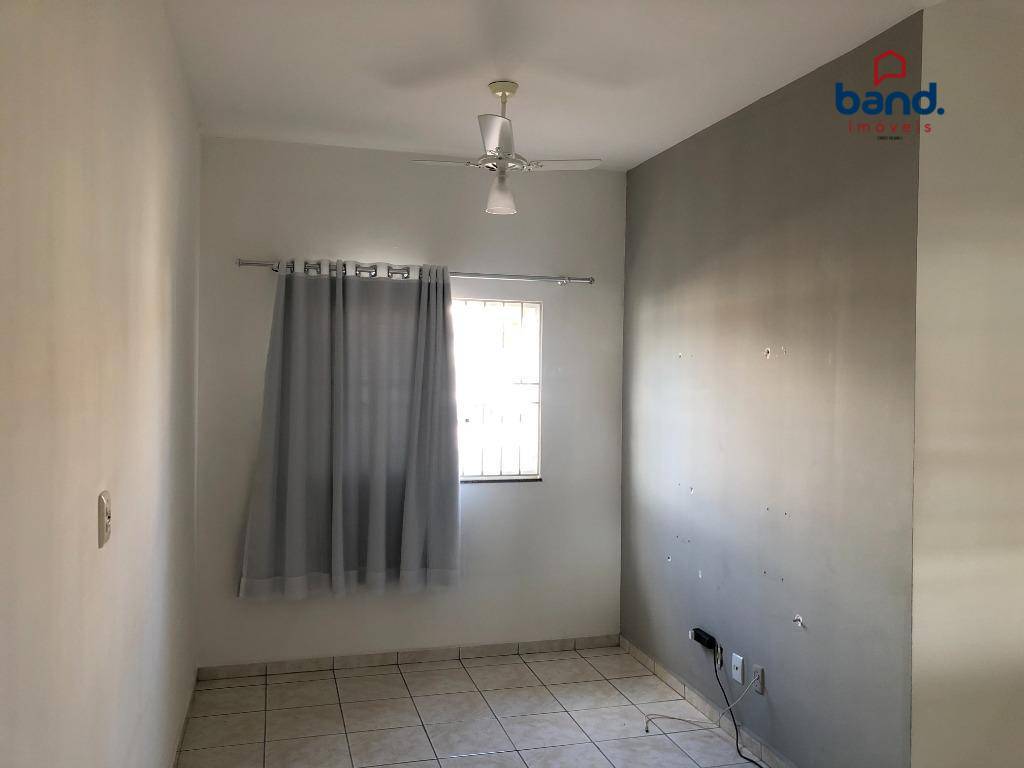 Apartamento à venda com 2 quartos, 56m² - Foto 11