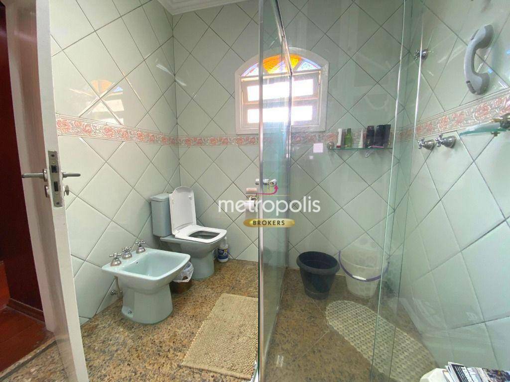 Sobrado à venda com 4 quartos, 298m² - Foto 41