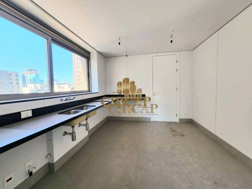 Apartamento à venda com 4 quartos, 335m² - Foto 27