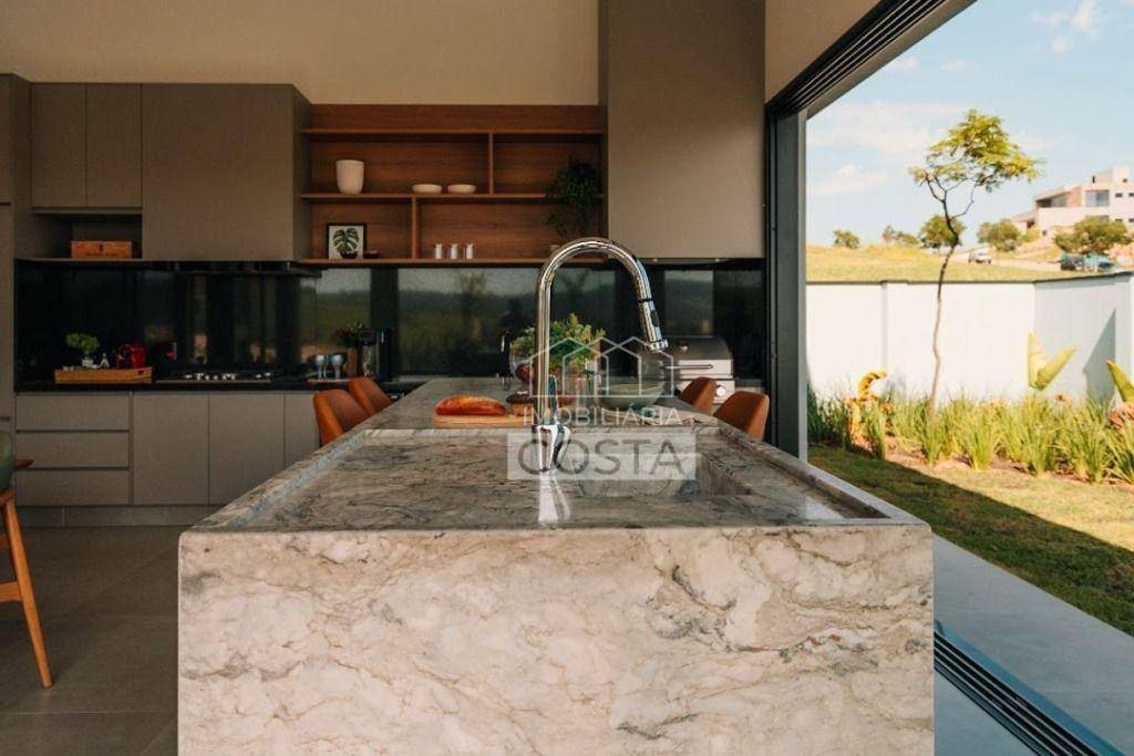 Casa de Condomínio à venda com 4 quartos, 354m² - Foto 13