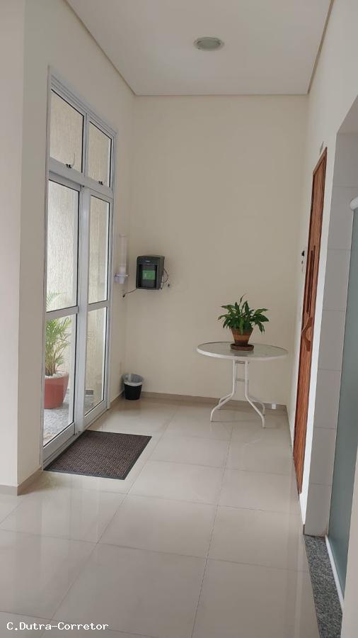 Apartamento à venda com 2 quartos, 76m² - Foto 41