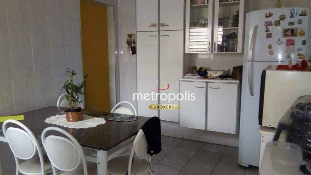 Casa à venda com 2 quartos, 140m² - Foto 7