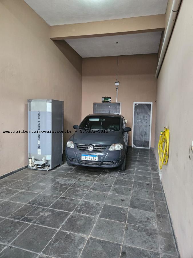 Casa à venda com 3 quartos, 260m² - Foto 8