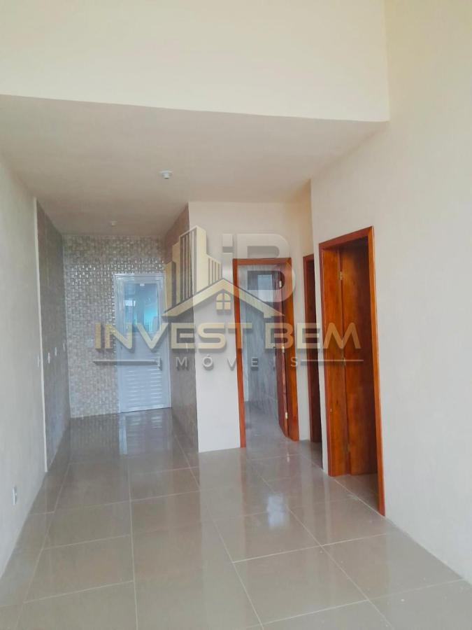 Casa à venda com 2 quartos, 55m² - Foto 3