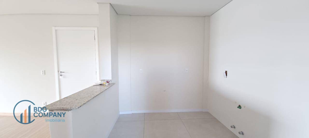 Apartamento para alugar com 2 quartos, 88m² - Foto 12