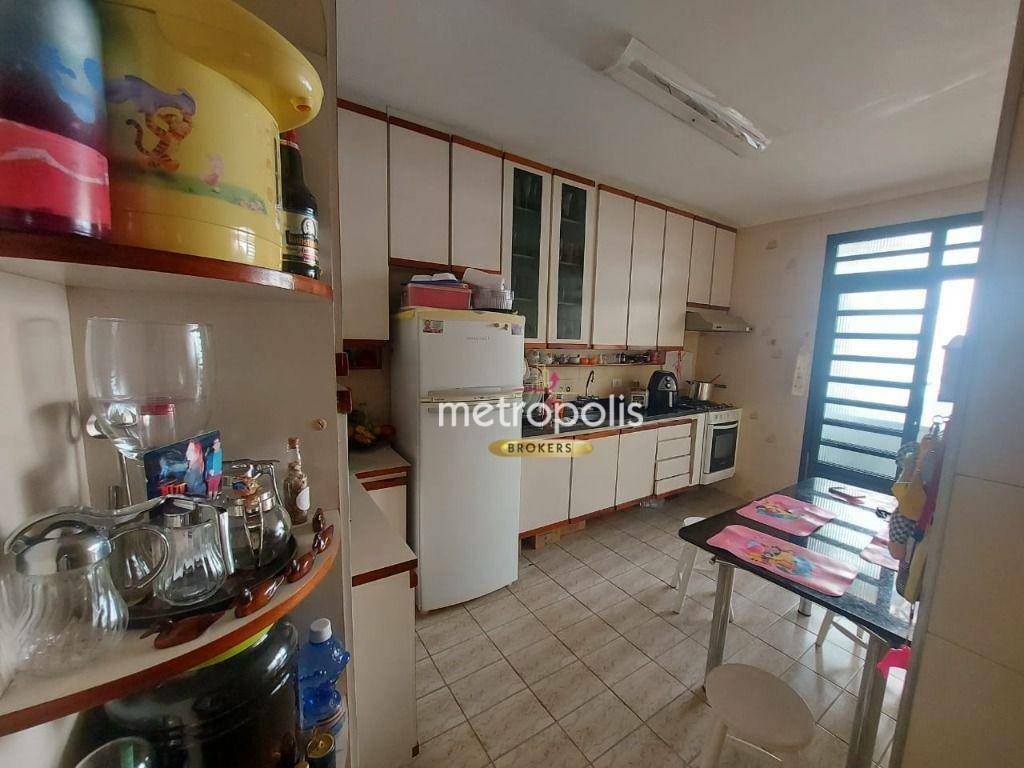 Casa à venda com 4 quartos, 154m² - Foto 8