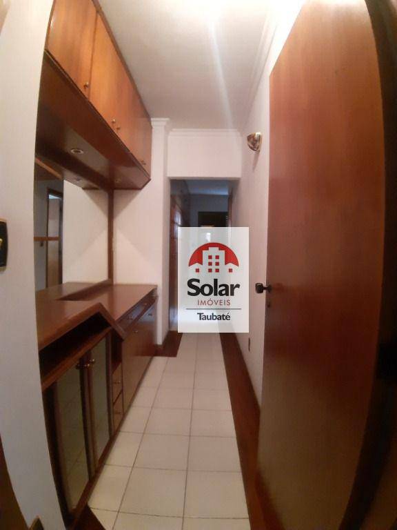 Apartamento à venda com 3 quartos, 140m² - Foto 8