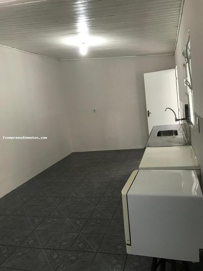 Casa à venda com 3 quartos, 180m² - Foto 3