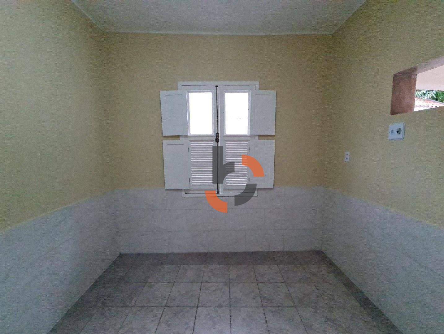 Casa à venda e aluguel com 2 quartos, 57m² - Foto 18