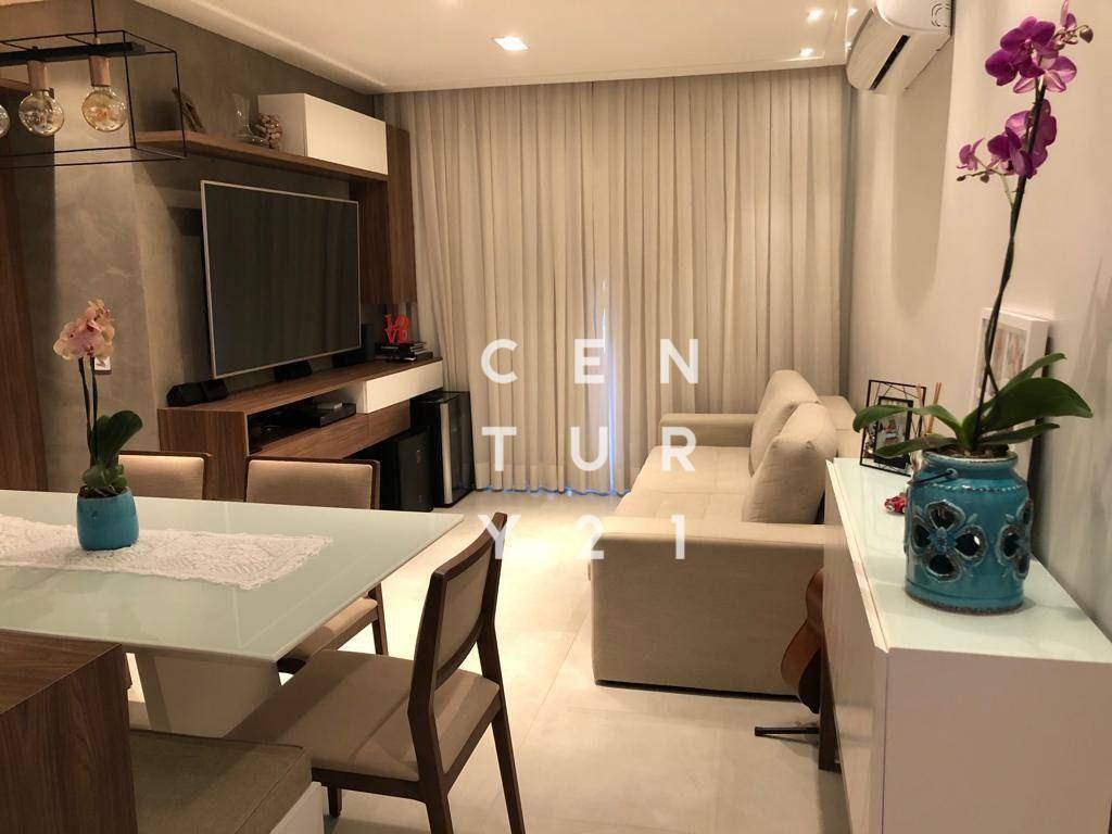 Apartamento à venda com 2 quartos, 72m² - Foto 6