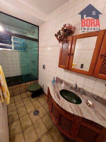 Casa à venda com 4 quartos, 350m² - Foto 50