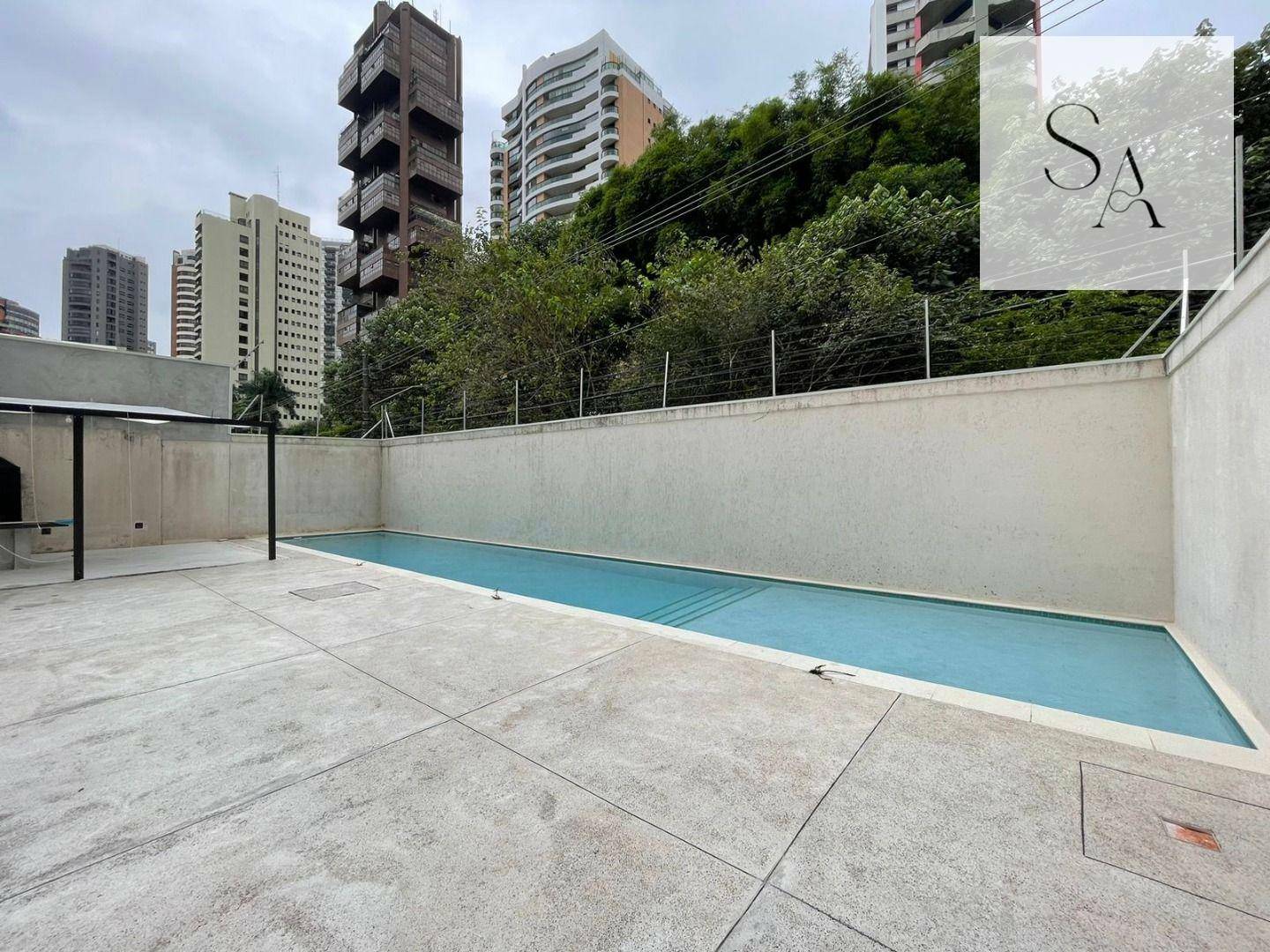 Apartamento à venda e aluguel com 3 quartos, 200m² - Foto 4