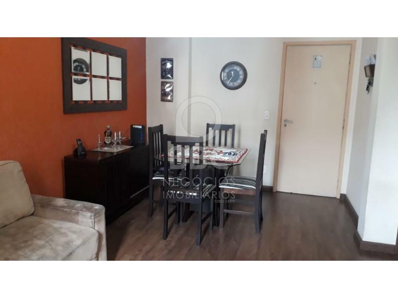 Apartamento à venda com 2 quartos, 69m² - Foto 2