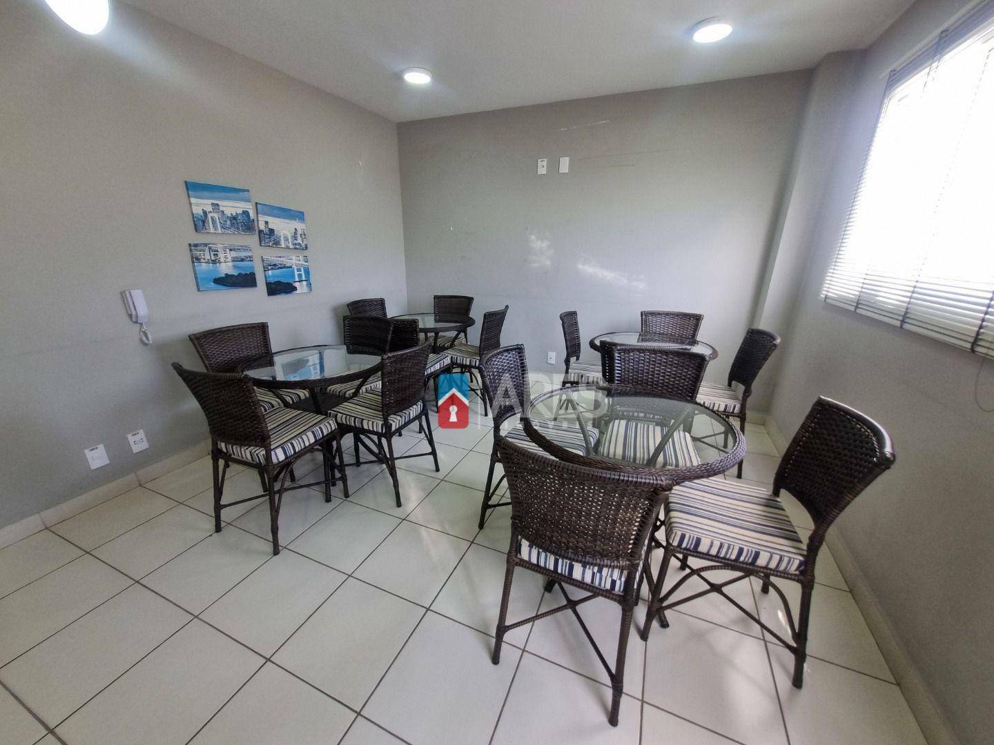 Apartamento à venda com 2 quartos, 53m² - Foto 17