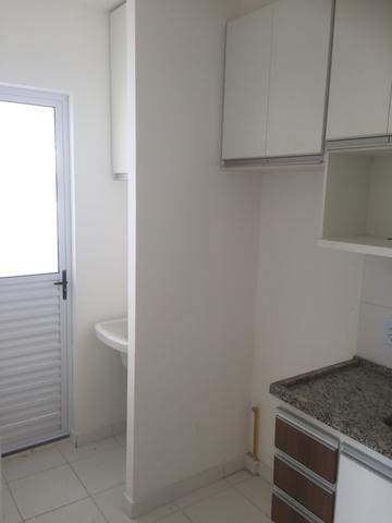 Apartamento à venda com 2 quartos, 47m² - Foto 2