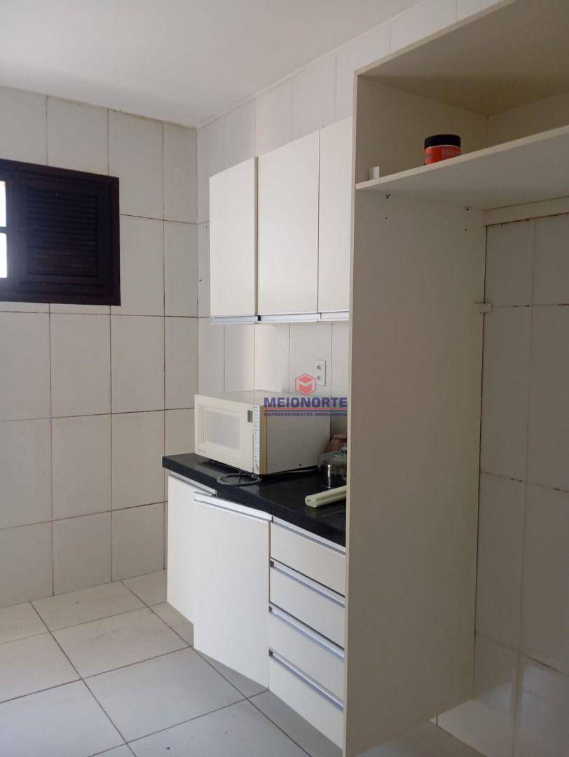 Casa para alugar com 3 quartos, 220m² - Foto 6