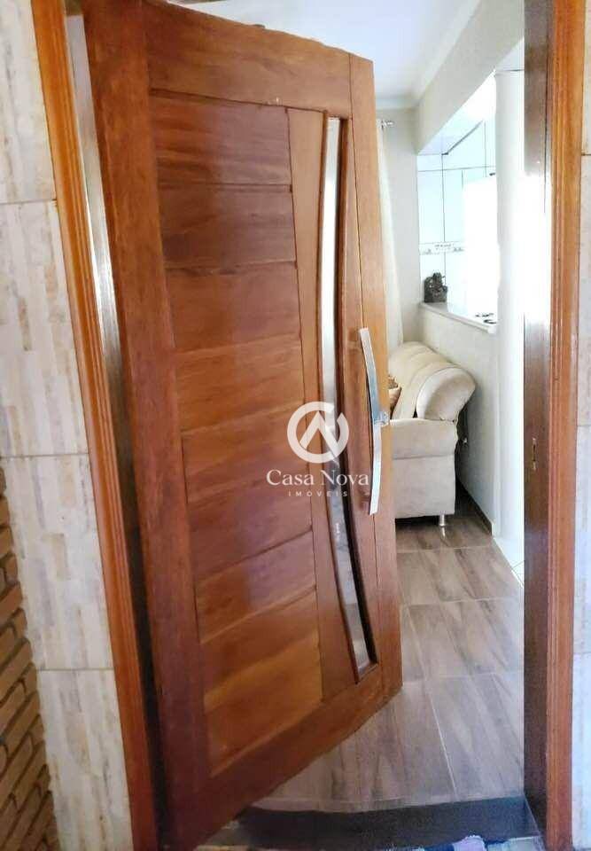 Casa à venda com 2 quartos, 184m² - Foto 3