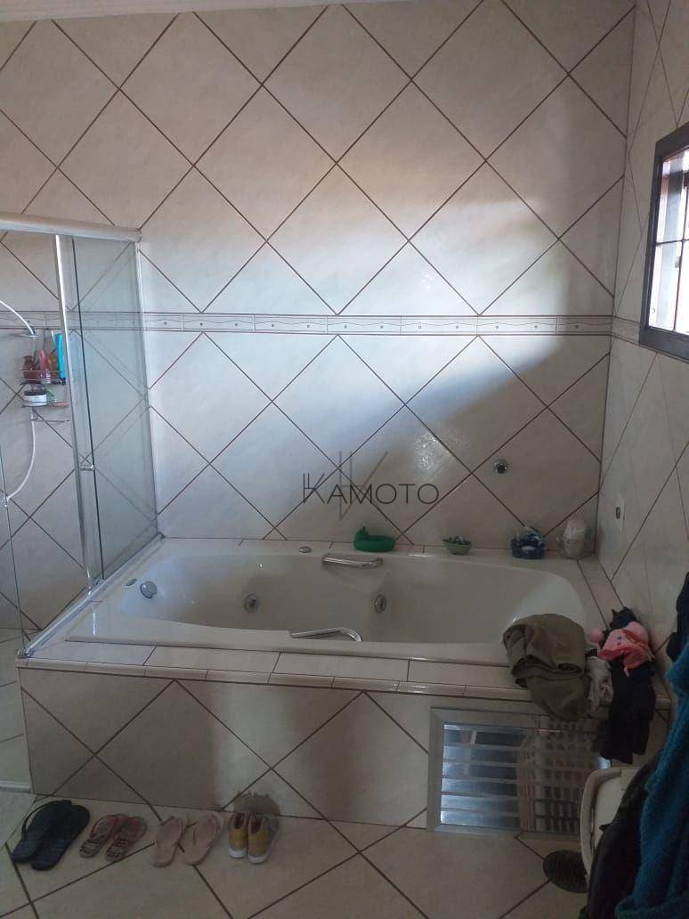 Sobrado à venda com 4 quartos, 250m² - Foto 13