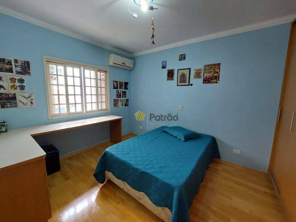 Sobrado à venda com 3 quartos, 326m² - Foto 23