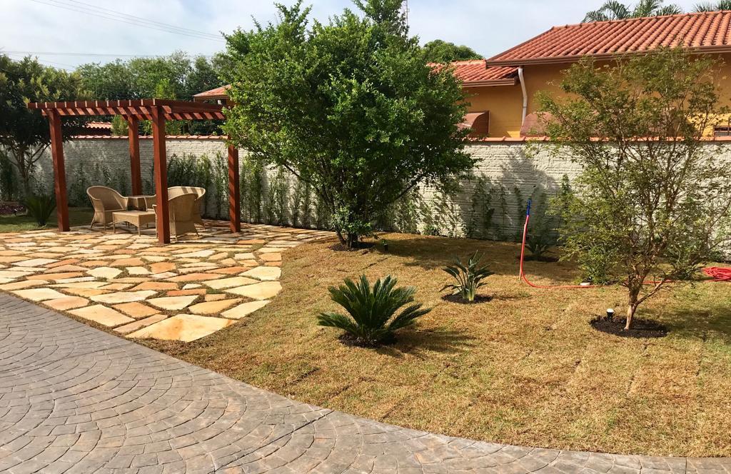 Casa à venda com 3 quartos, 1000m² - Foto 11