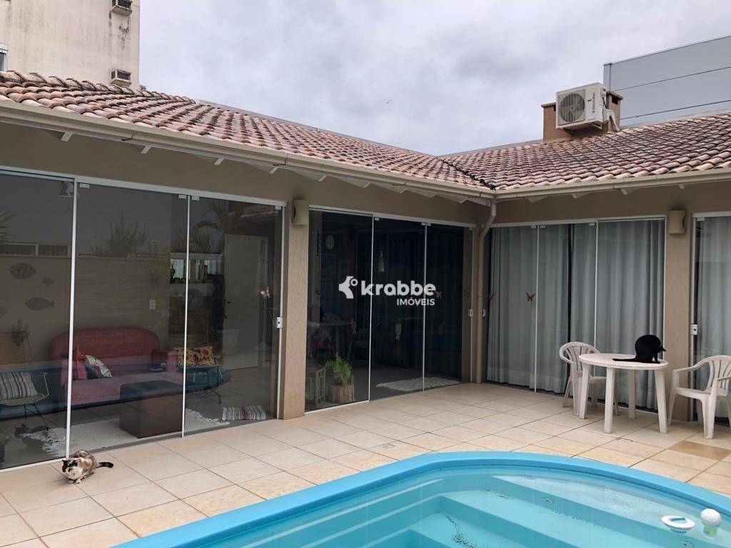 Casa à venda com 3 quartos, 299m² - Foto 19