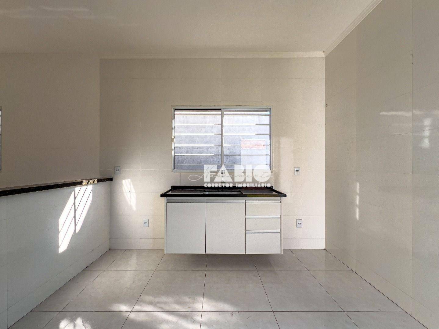 Casa à venda com 3 quartos, 110m² - Foto 11