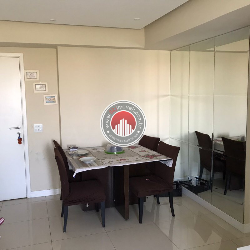 Apartamento à venda com 2 quartos, 72m² - Foto 19