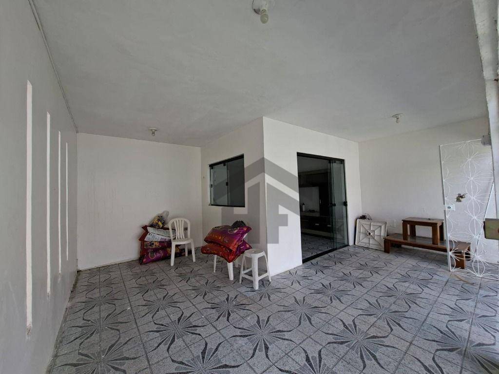 Casa, 3 quartos, 190 m² - Foto 2