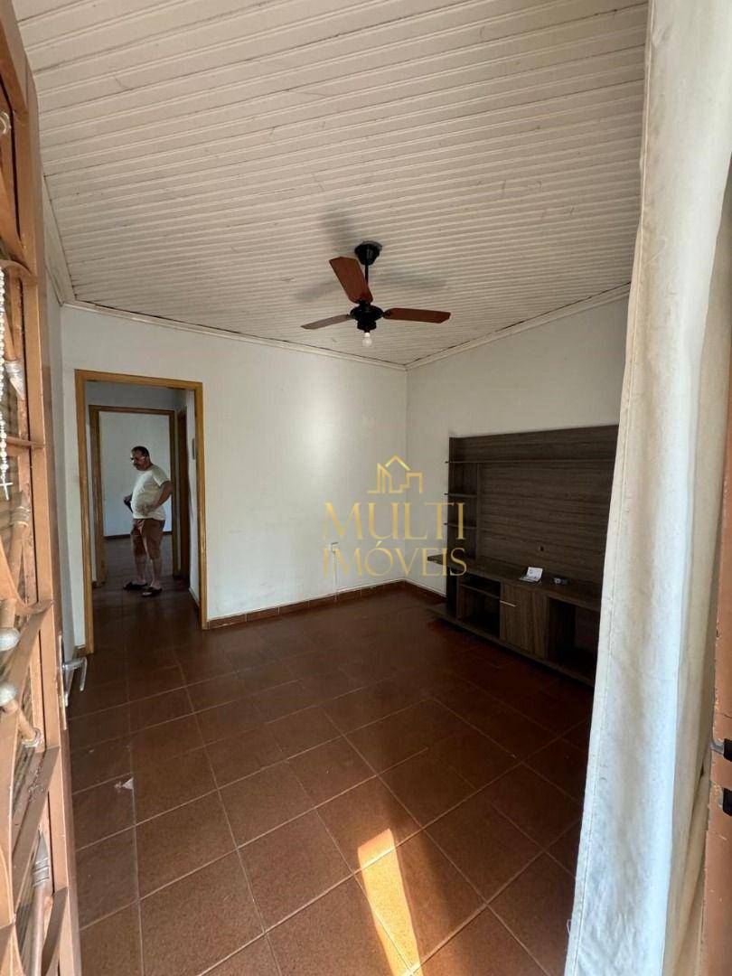 Casa à venda com 3 quartos, 110m² - Foto 13