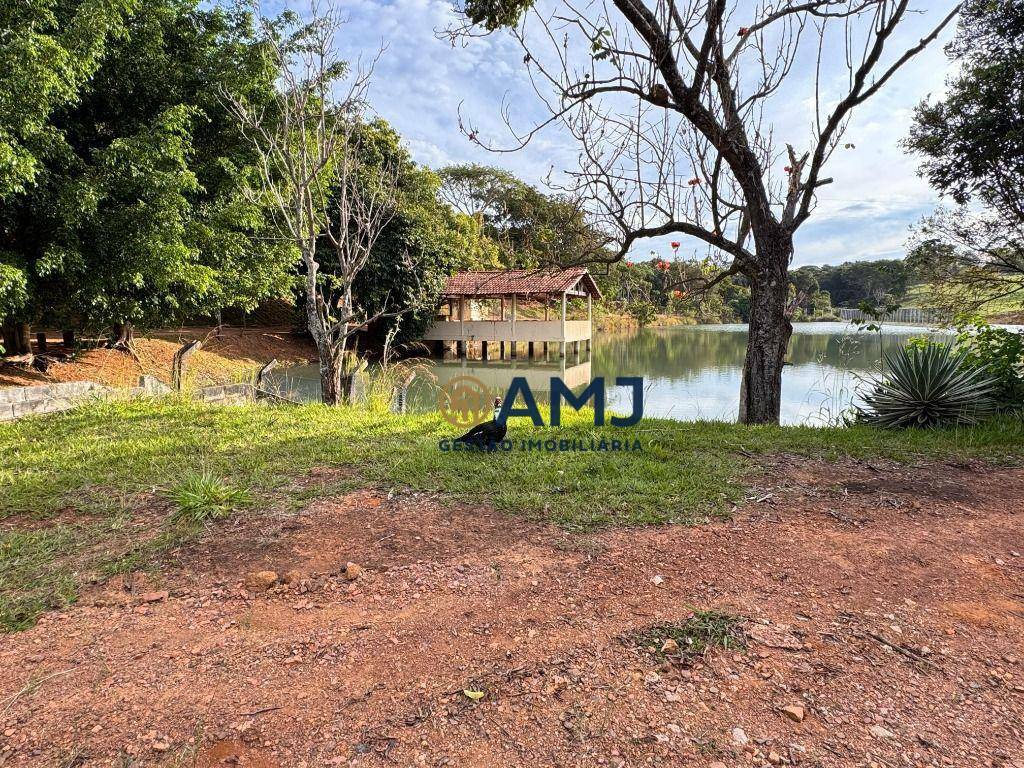 Chácara à venda e aluguel com 2 quartos, 174m² - Foto 22