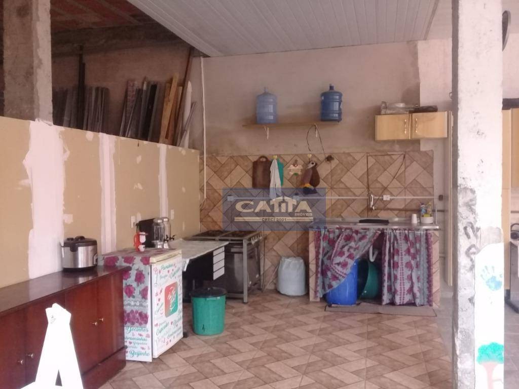 Sobrado à venda com 3 quartos, 320m² - Foto 24