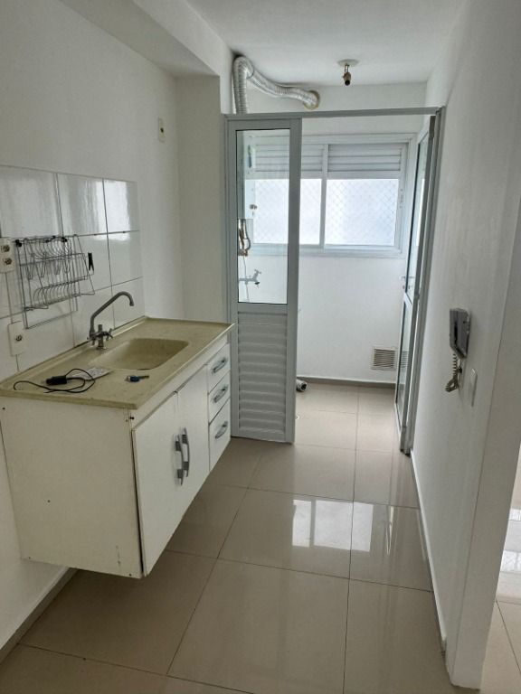 Apartamento à venda com 2 quartos, 45m² - Foto 10