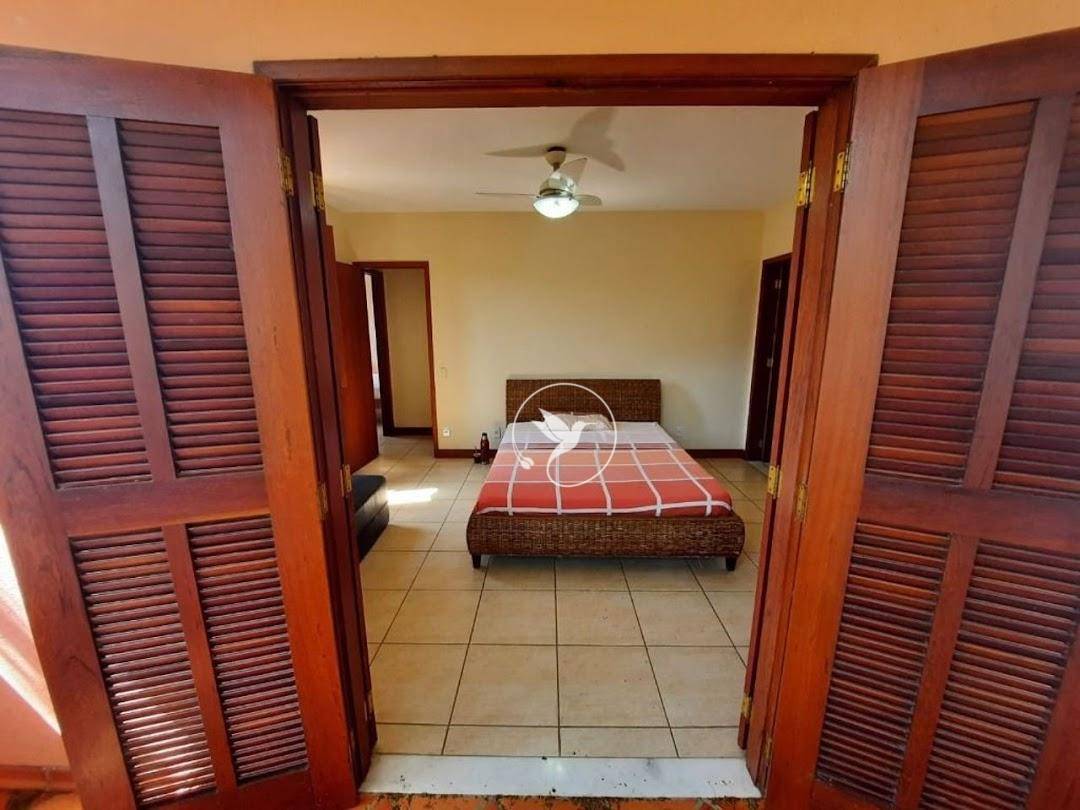 Casa à venda com 2 quartos, 195m² - Foto 12