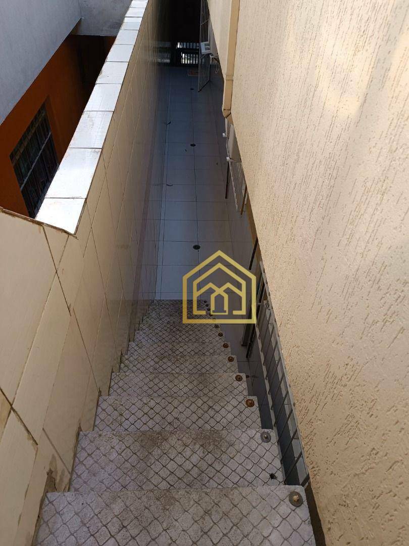 Sobrado à venda com 3 quartos, 360m² - Foto 14