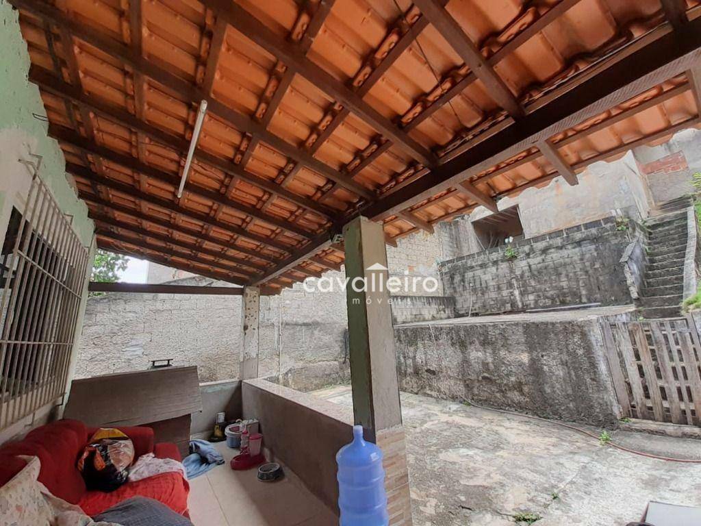 Casa à venda com 2 quartos, 140m² - Foto 25