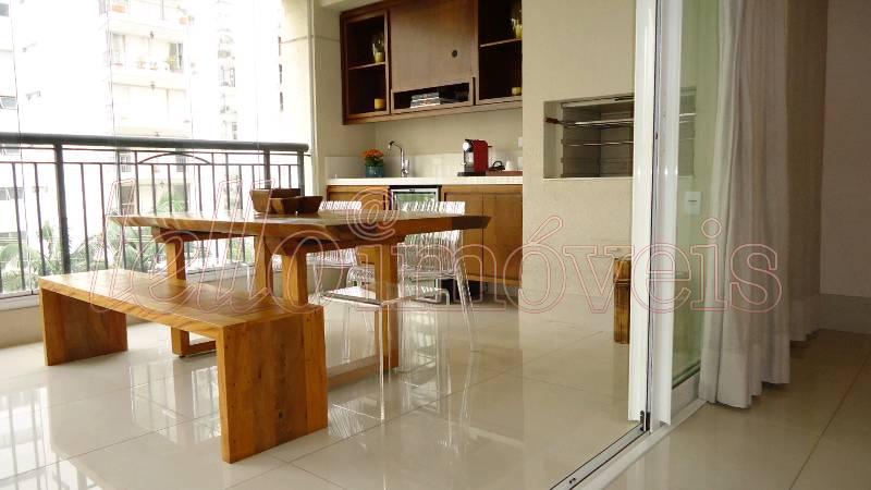 Apartamento para alugar com 2 quartos, 220m² - Foto 13