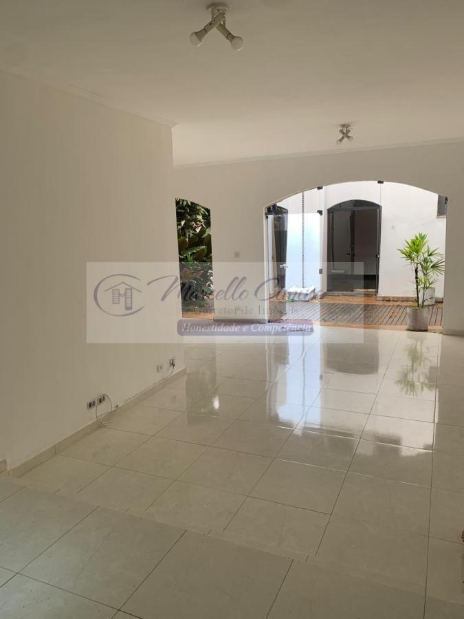 Casa para alugar com 3 quartos, 280m² - Foto 5