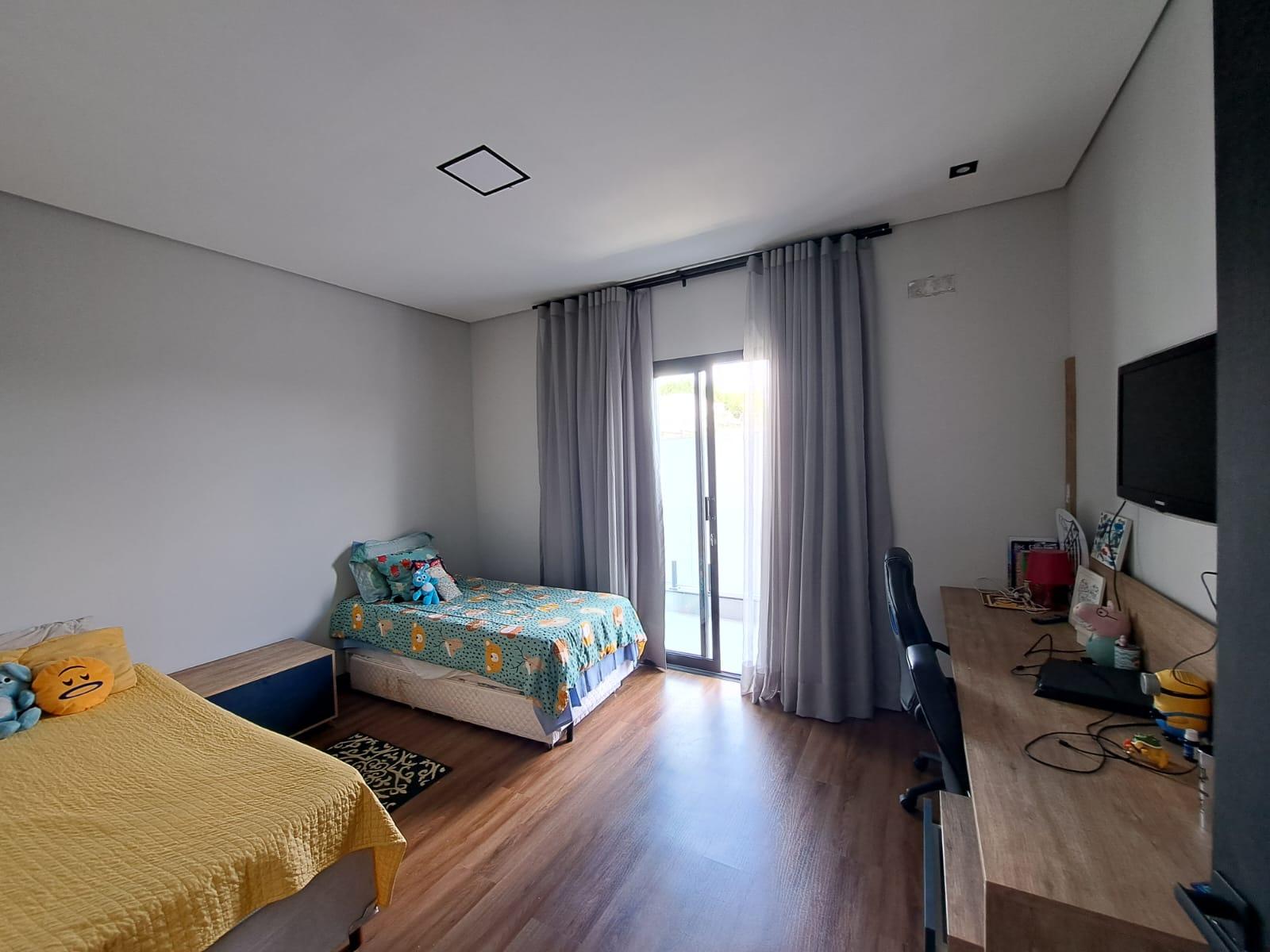 Casa de Condomínio à venda com 4 quartos, 290m² - Foto 18