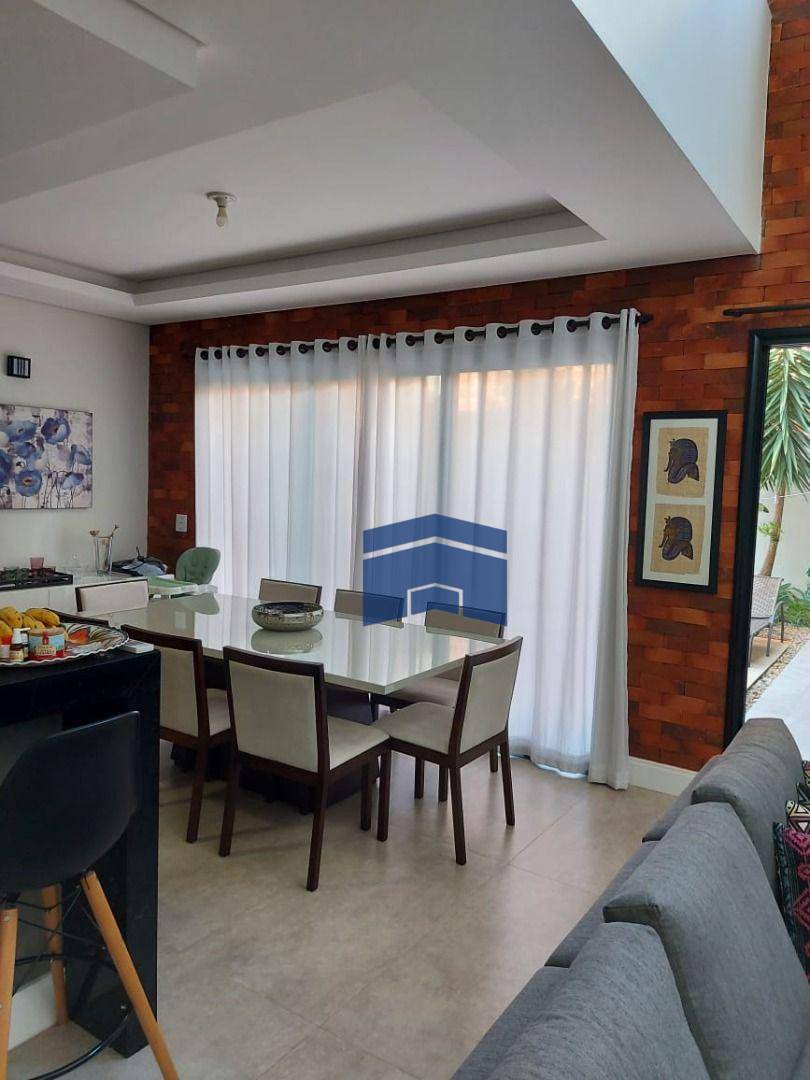 Sobrado à venda com 3 quartos, 250m² - Foto 4