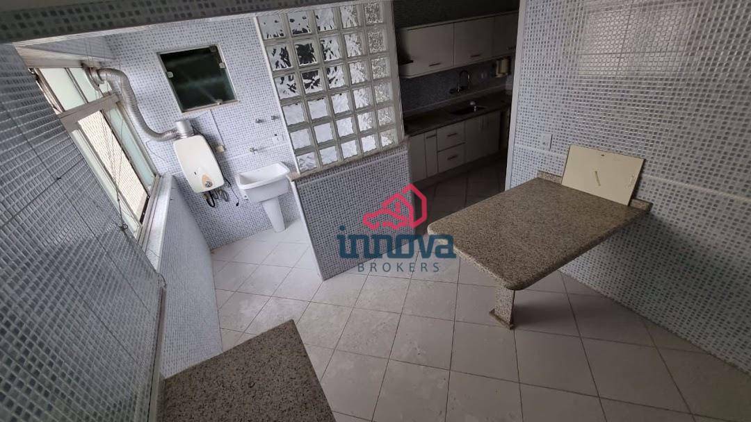 Apartamento à venda com 2 quartos, 82m² - Foto 5