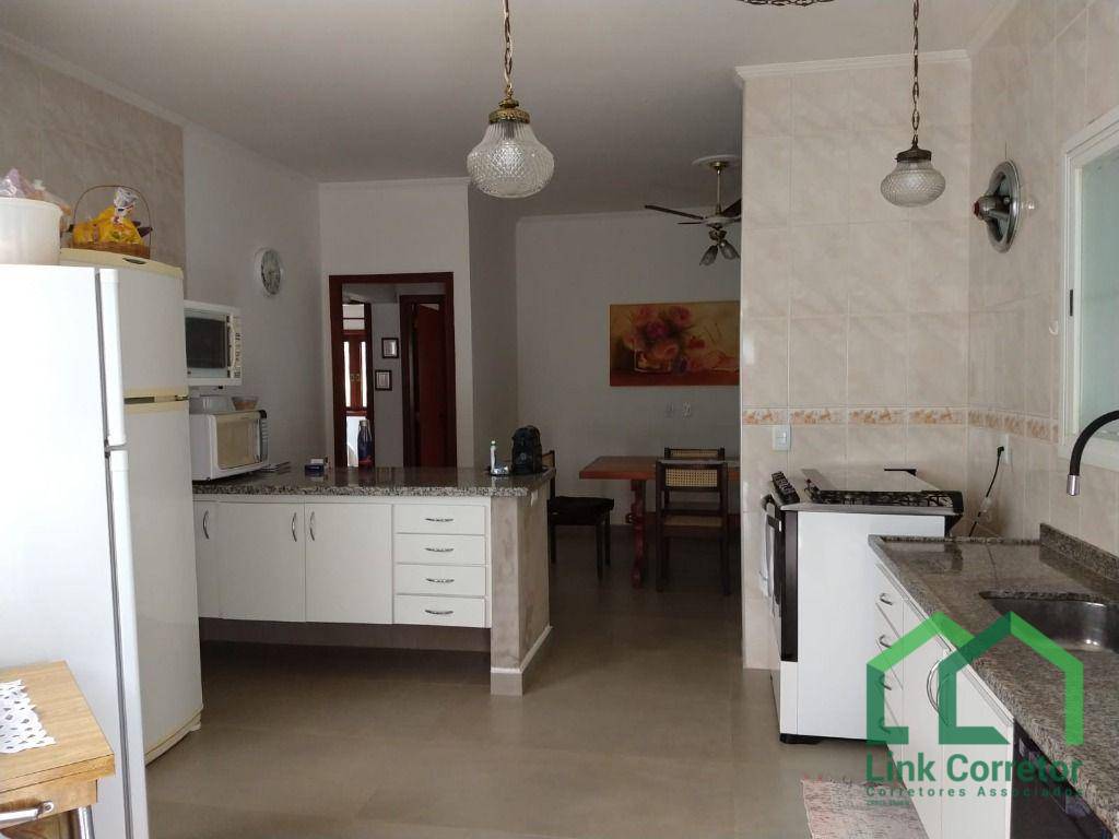 Chácara à venda com 3 quartos, 241M2 - Foto 26