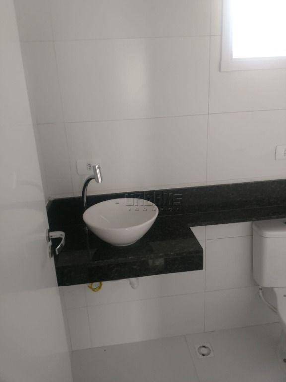 Cobertura à venda com 2 quartos, 61m² - Foto 5