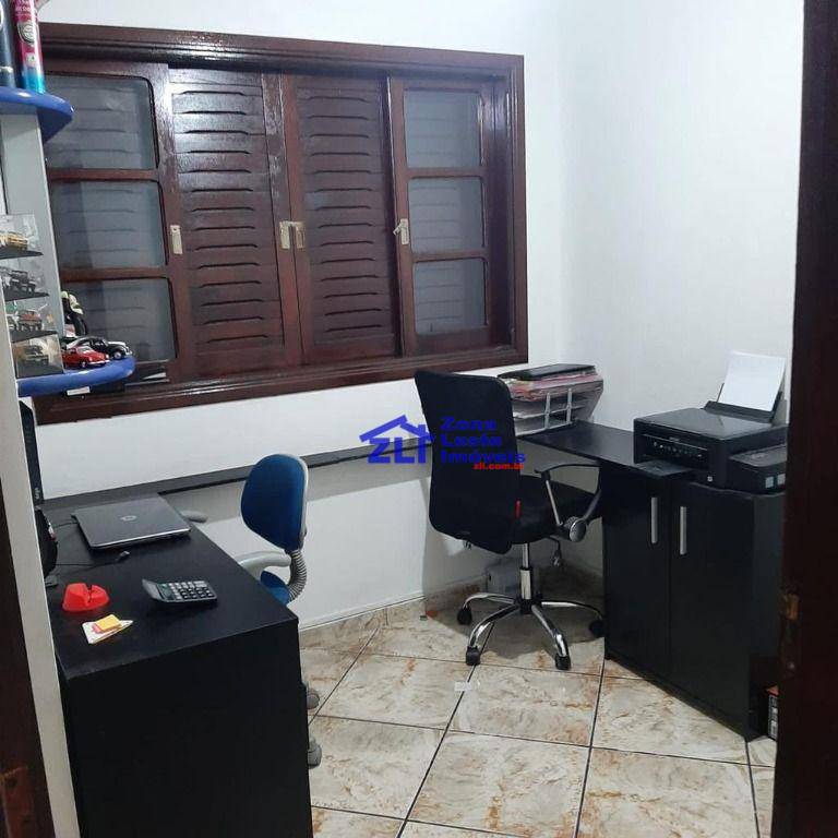 Sobrado à venda com 3 quartos, 150m² - Foto 12