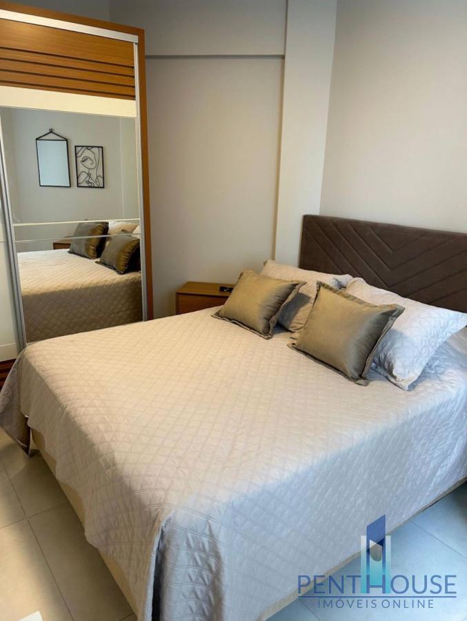 Apartamento à venda com 3 quartos, 111m² - Foto 3